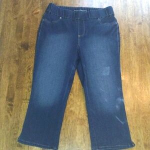 Chico's Pull on Jegging Capri 0/2